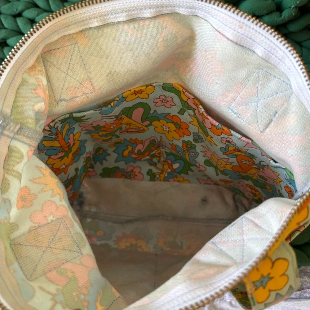 Big Bud Press Butterfly Bash Tote - Picture 5 of 5